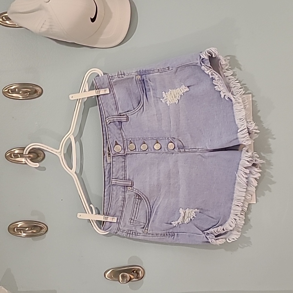 Refuge Shorts